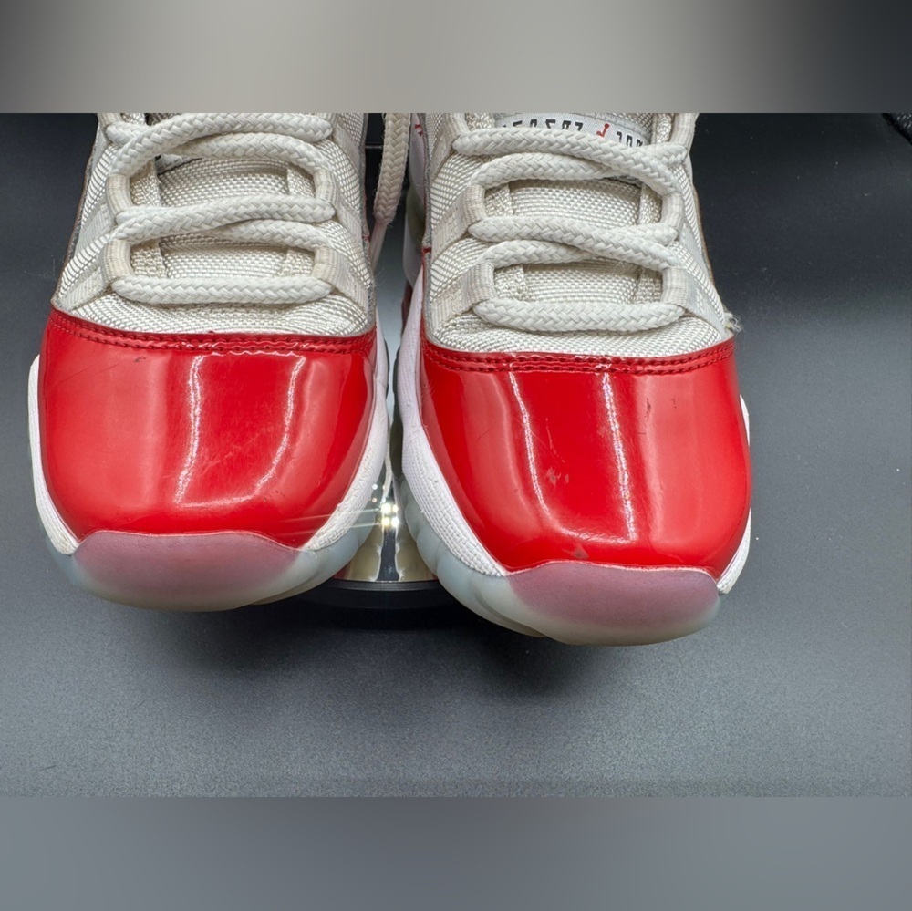 Nike Red and White Retro Sneakers - Picture 4 of 9